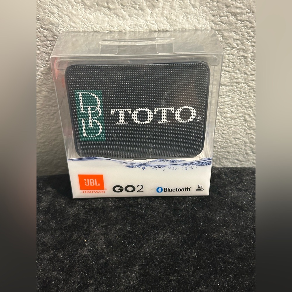 JBL Go 2 Portable Bluetooth Speaker – Black – NWT